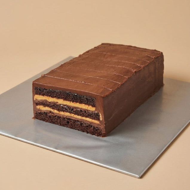 London chocolate cake (whole, 10 slices)
