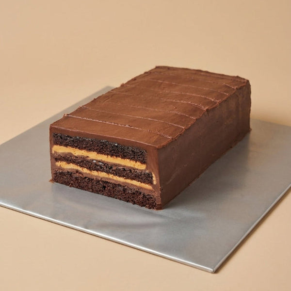 London chocolate cake (whole, 10 slices)